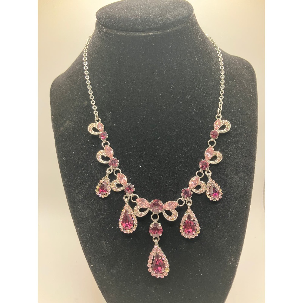 Purple Rhinestone Formal Necklace! - Picture 5 of 10